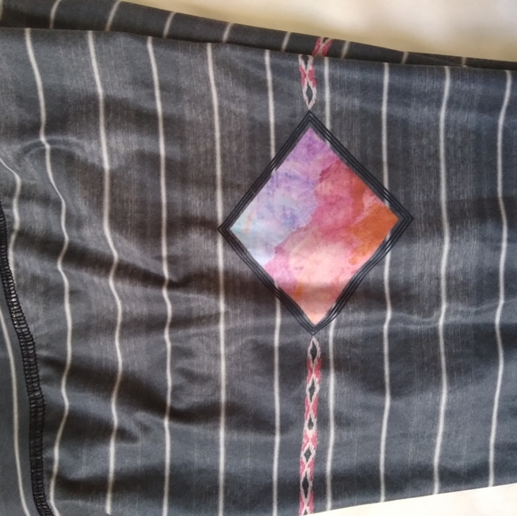 Teeki hotpants - Picture 3 of 4